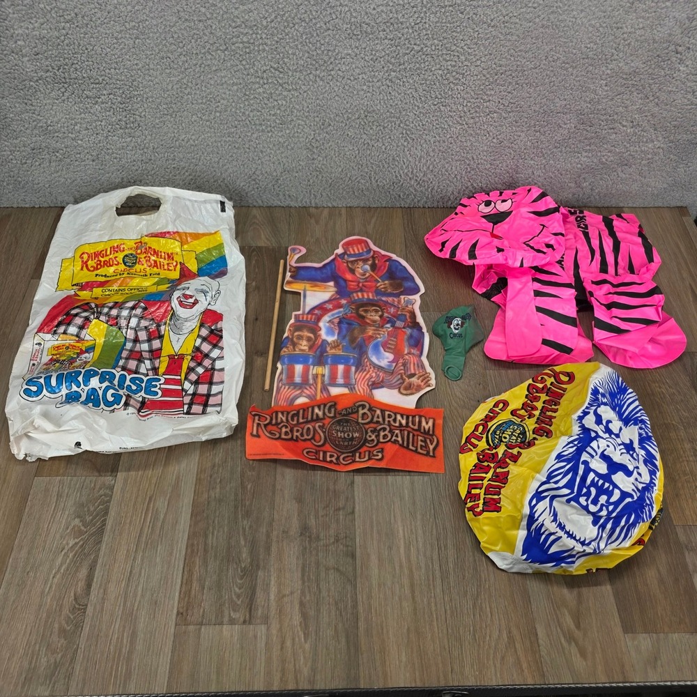 Vintage 1984 Ringling Bros Barnum Bailey Circus Inflatable Souvenir Lot